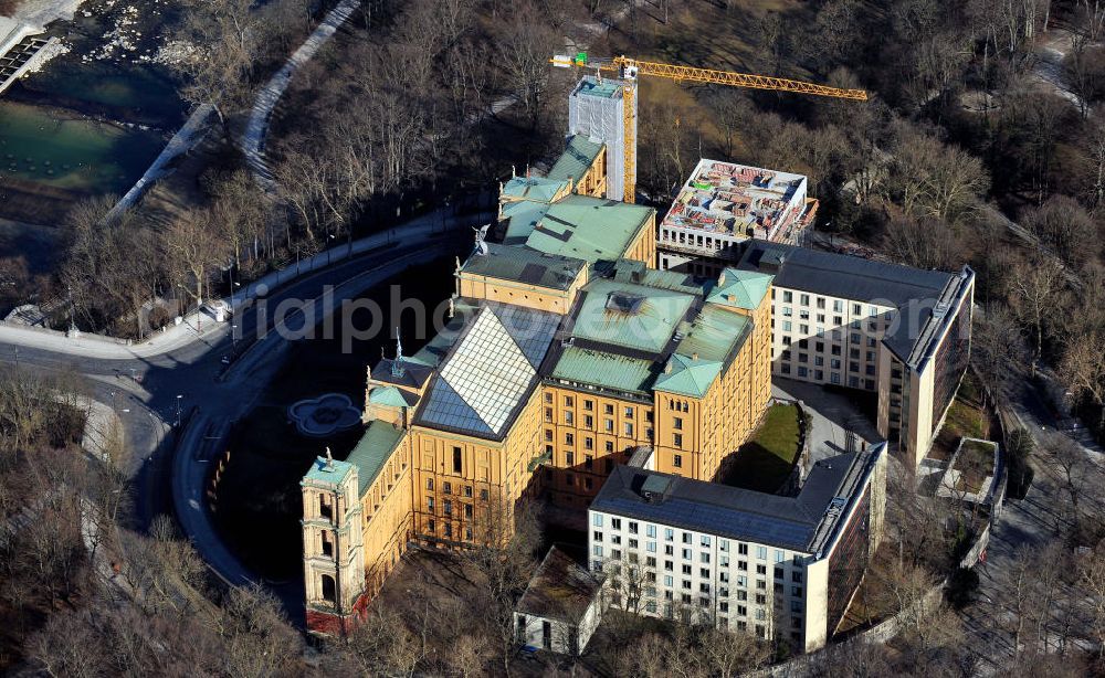 Aerial photograph München - Die Baustelle des Erweiterungsbaus am Bayerischen Landtag ( Maximilianeum ) an der Max-Plack-Straße in München. Das Gebäude soll die akute Raumnot beseitigen und ist ein Projekt des Staatlichen Bauamtes München 2 und der BAM Deutschland AG. The construction site of the annex building / extension building of the Bavarian Parliament at the Max-Plack-Strasse in Munich.