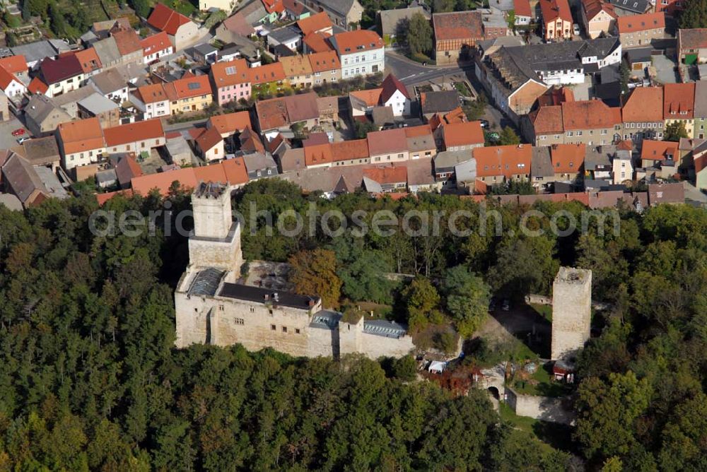 Aerial photograph Eckartsberga - Blick auf die Eckartsburg, die vermutlich Ende des 10. Jahrhunderts erbaut wurde. Bereits 1861 wurde eine Restauration auf der Burg eingerichtet. Heute ist sie ein beliebtes Ausflugsziel. Kontakt: Eckartsburg, 06648 Eckartsberga, Tel.: 034467 / 20415.