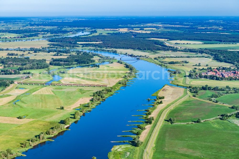 Aerial photograph Dömitz - The bridge over the river Elbe in the country town of Doemitz in the state of Mecklenburg-Vorpommern