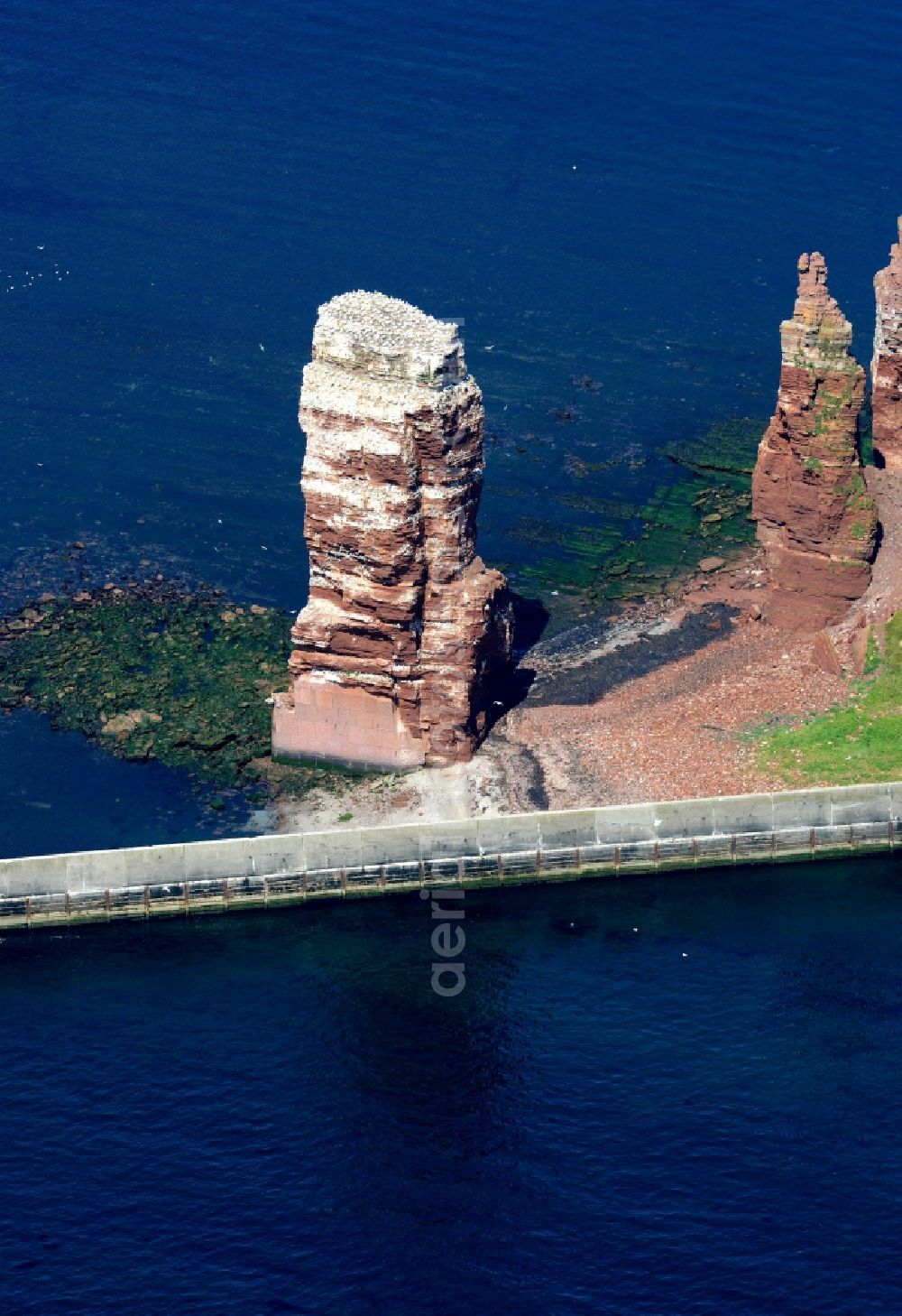 Aerial image Helgoland - The detached rock needle / surf pillars Tall Anna on Helgoland in Schleswig-Holstein