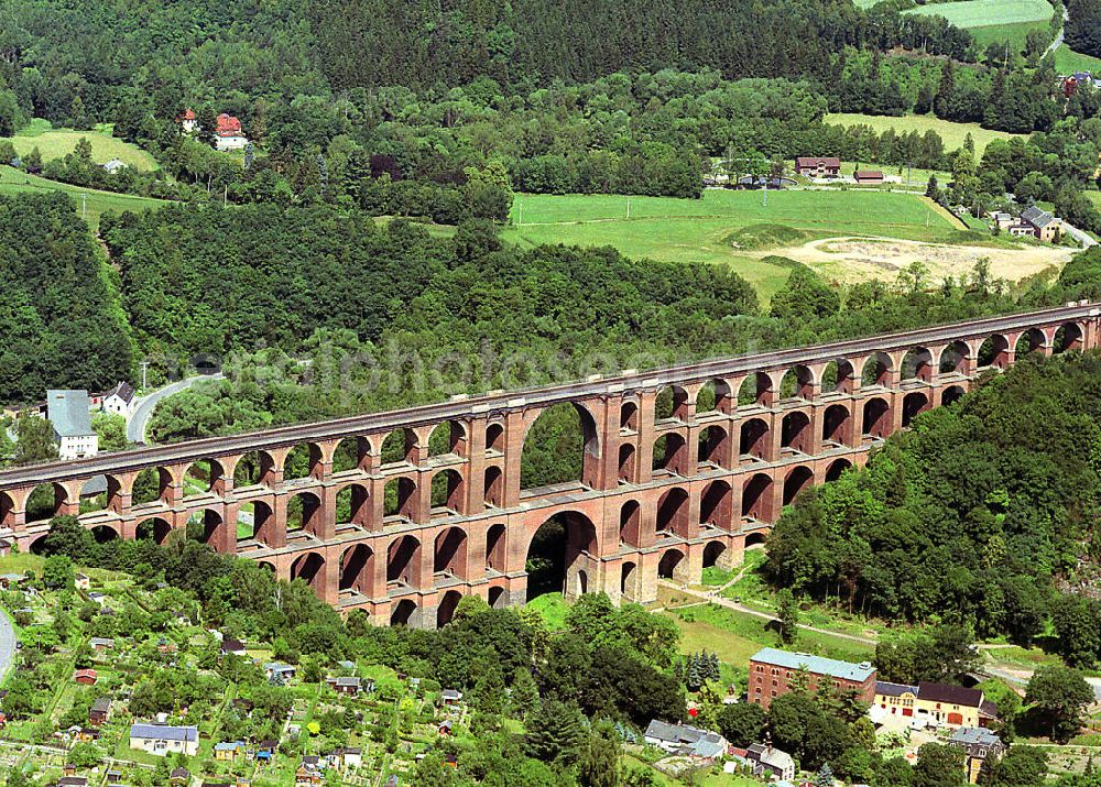 Netzschkau from the bird's eye view: Die Göltzschtalbrücke in der Nähe von Netzschkau in Sachsen ist eine Eisenbahnbrücke und die größte Ziegelsteinbrücke der Welt. Sie wurde von Prof. Johann Andreas Schubert entworfen. The Göltzschtal bridge near by Netzschkau in Saxony.