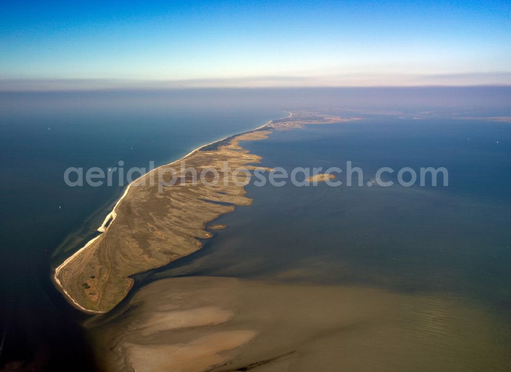 Aerial image Insel Hiddensee - The island is located west of Hiddensee Rügen in the Baltic Sea. It belongs to the district of Pomerania-Rügen in Mecklenburg-Western Pomerania. The Hiddensee includes the island and its eastern offshore island and one from 2005 to the Official West Ruegen. Hiddensee is the largest island of the National Park Boddenlandscape. On the island there are two nature reserves, the NSG Dünenheide between Neuendorf and Vitte and the NSG Dornbusch in the north