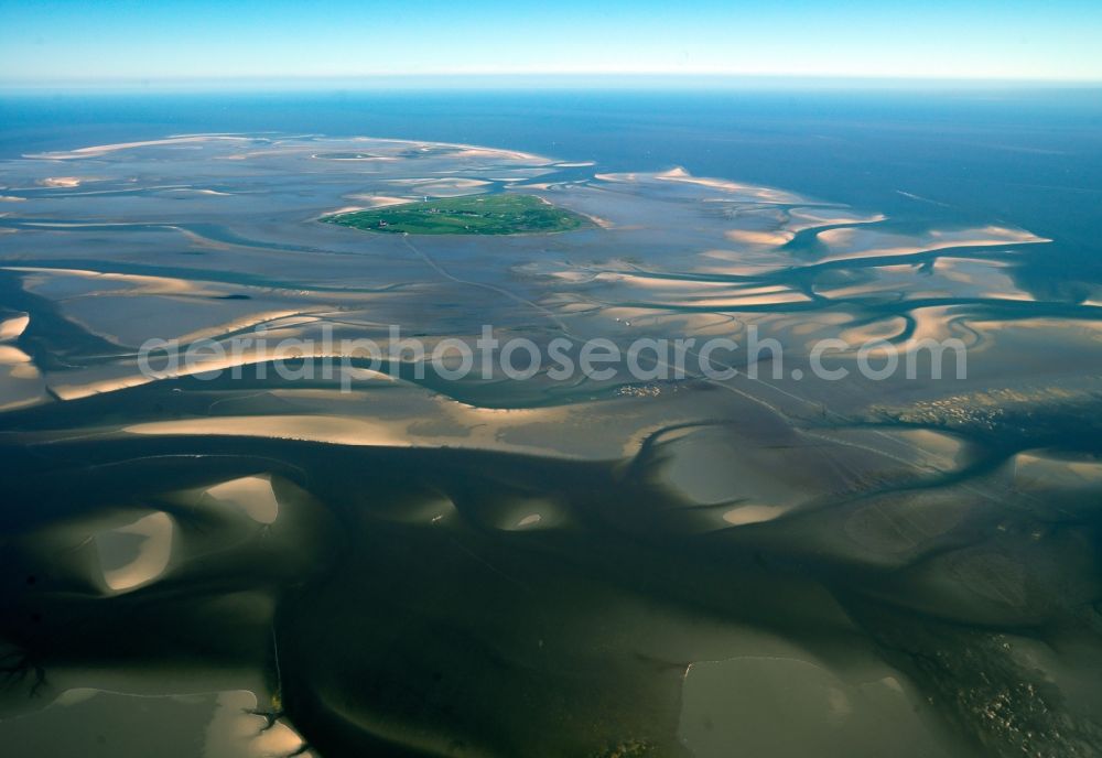 Cuxhaven from the bird's eye view: Neuwerk is an inhabited island in the southeastern part of the German North Sea, in the southwestern part of the Elbe estuary. The island, surrounded by the Hamburg Wadden Sea National Park. Politically, the island is part of the Free Hanseatic City of Hamburg