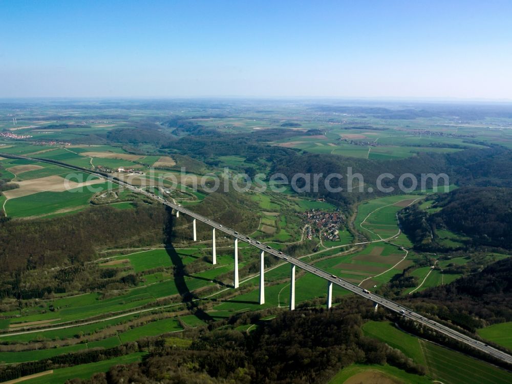 Aerial photograph Widdern - The Jagsttal Bridge of the Autobahn A81 at Widdern in the state of Baden-Wuerttemberg. The steel box pile bridge is 880m long and 80m high