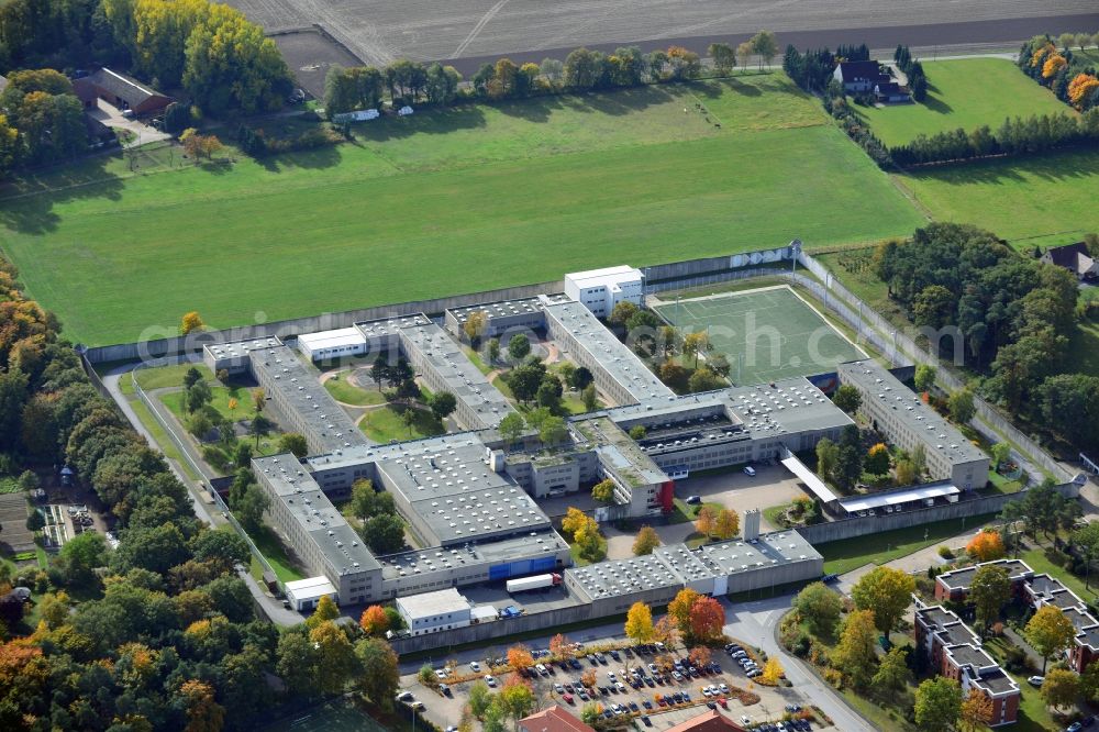 Brackwede from above - The prison Bielefeld-Brackwede is an institution of closed execution for men and women in Bielefeld-Brackwede. The Institute is located in the district Ummeln in Bielefeld in Detmold in the northeast of North Rhine-Westphalia