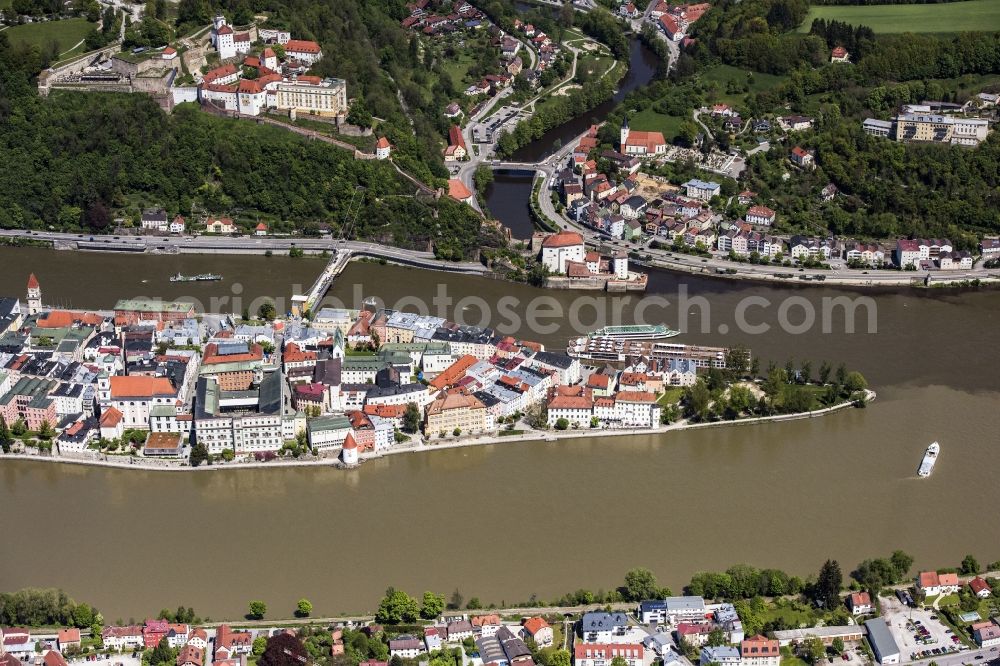 Aerial photograph Passau - The university town of Passau in the state of Bavaria. Because of the junction of the rivers Ilz, Inn and Danube, Passau is also called Three Rivers Town