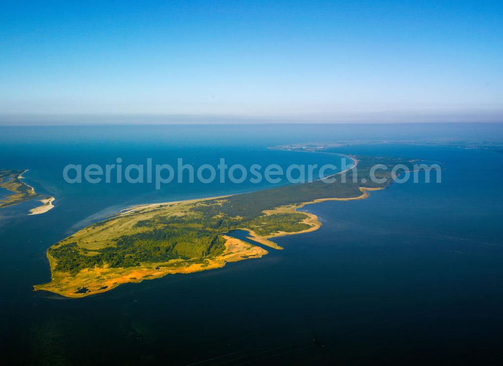 Aerial photograph Dranske - View of the westernmost peninsula of Rügen called Bug. The name is based on the first documented owner of the headland, knight Antonius de Buge