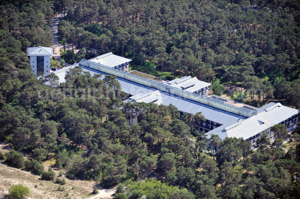 Aerial photograph Trassenheide - View at the MediClin Dünenwald hospital at the North side of Usedom island in the Baltic Sea. The infirmary is specialized in internal medicine and cardiology, pneumology and orthopedics