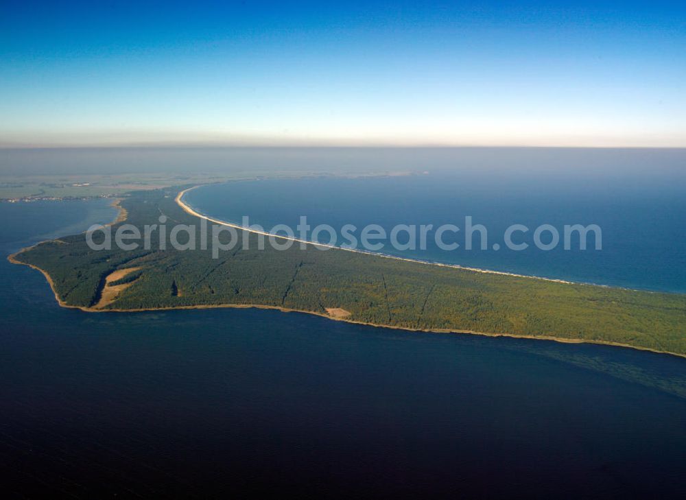 Aerial image Breege - The Schaabe is a nearly twelve-kilometer spit on the Baltic island of Ruegen. From the sea washed up and shaped, it forms the boundary of the crescent-shaped Tromper Wiek and separates on the other side the Great Jasmund of the Baltic Sea. The fine sand is swept up a huge natural bay