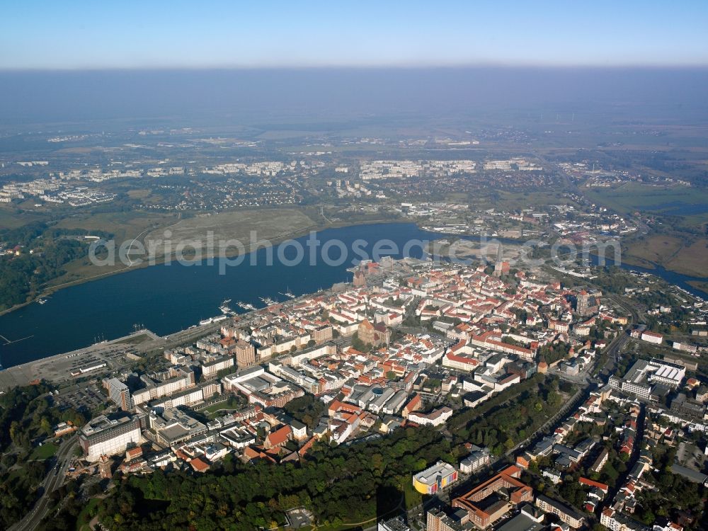 Aerial image Rostock - The Northern old town in the city center part of Rostock in the state of Mecklenburg-Vorpommern. The former harbour and port quarter is today also home to residential estates. It is also the site of the historic city port where restaurants and clubs are located. On the northern shore of the waters, there is the city part of Dierkow