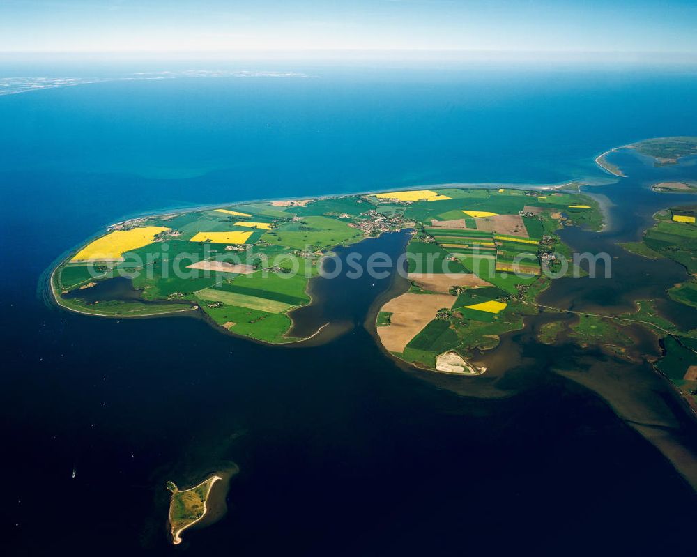 Poel from the bird's eye view: Poel is a German island and a municipality. The island is located in the southern Gulf of Mecklenburg, and finishes in the north of Wismar Bay. As a community it is in the county Poel Nordwestmecklenburg in Mecklenburg-Western Pomerania