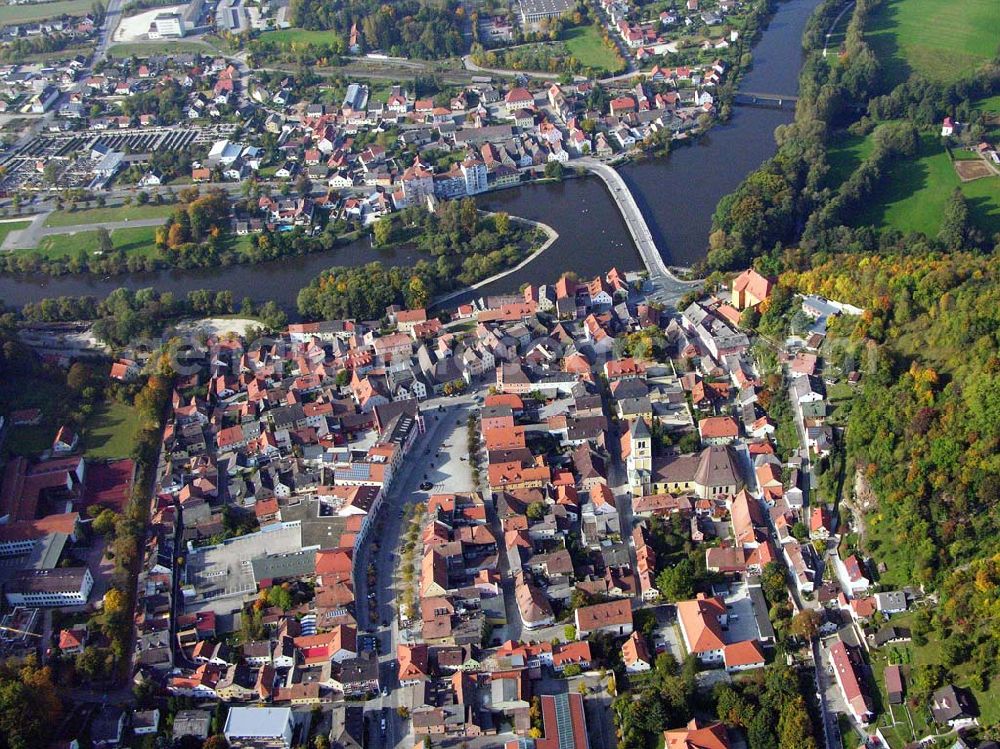 Aerial photograph Burglengenfeld / Bayern - Blick auf das Stadtzentrum von Burglengenfeld.Mit im Bild die Stadtpfarrkirche St. Vitus. Stadt Burglengenfeld: Marktplatz 2-6, 93133 Burglengenfeld; Tel. (09471) 7018-0, Fax. (09471) 701845;