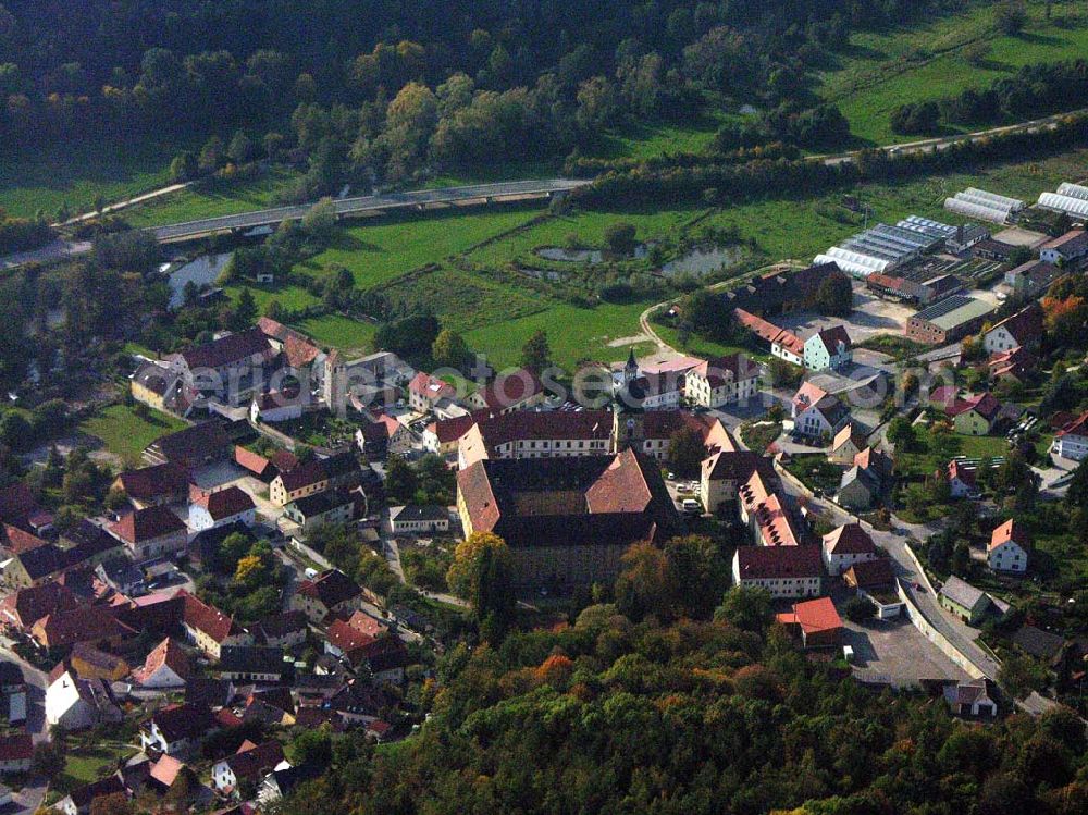 Burglengenfeld / Bayern from above - Blick auf das Stadtzentrum von Burglengenfeld Stadt Burglengenfeld: Marktplatz 2-6, 93133 Burglengenfeld; Tel. (09471) 7018-0, Fax. (09471) 701845;