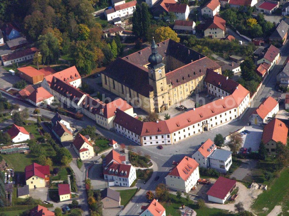 Aerial image Burglengenfeld / Bayern - Blick auf das Stadtzentrum von Burglengenfeld Stadt Burglengenfeld: Marktplatz 2-6, 93133 Burglengenfeld; Tel. (09471) 7018-0, Fax. (09471) 701845;