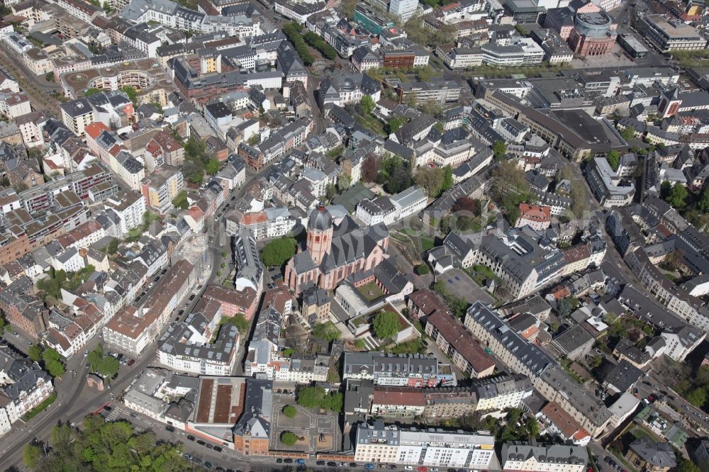 Aerial image Mainz - The parish church of St. Stephan in Mainz in the state of Rhineland-Palatinate is located in the south of the historic city of Mainz and is known for its Chagall windows