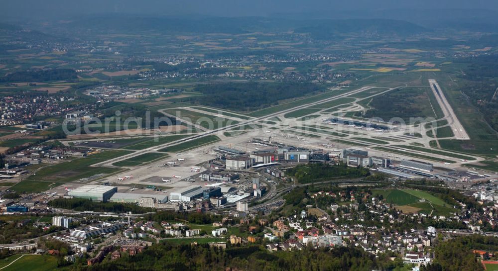 Aerial image Zürich - View at the airfield; starting and landing runways of Zürich airport, which was opened in 1948