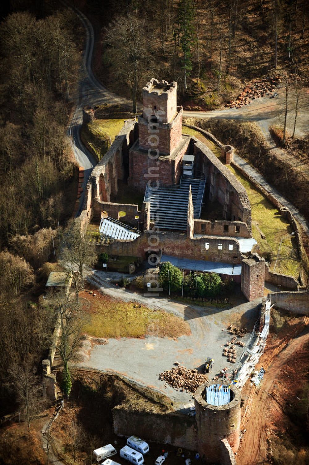 Freudenberg from above - The Freudenberg castle, also called Freudenburg, is a ruin in Freudenberg in the Main-Tauber county in Baden-Wuerttemberg. In 1197, Bishop Henry II build a residential tower, which was extended then. The courtyard of the ruins now serves as an open-air stage