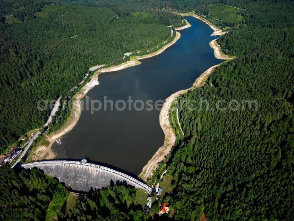 Aerial photograph Forbach - The dam of Schwarzenbachtal in the Black Forest in the state of Baden-Württemberg. The dam is the most important building of the pump accumulator power plant Rudolf-Fettweis-Werk. The barrier lake collects water of the main area of the northern Black Forest. It is a beloved recreational site within the nature park of Black Forest Middle/North