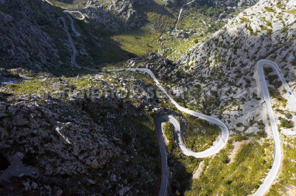 SA COLABRA from above - Photo of a distinctive turning point of the country road MA-2141, which is known as Tie Knot