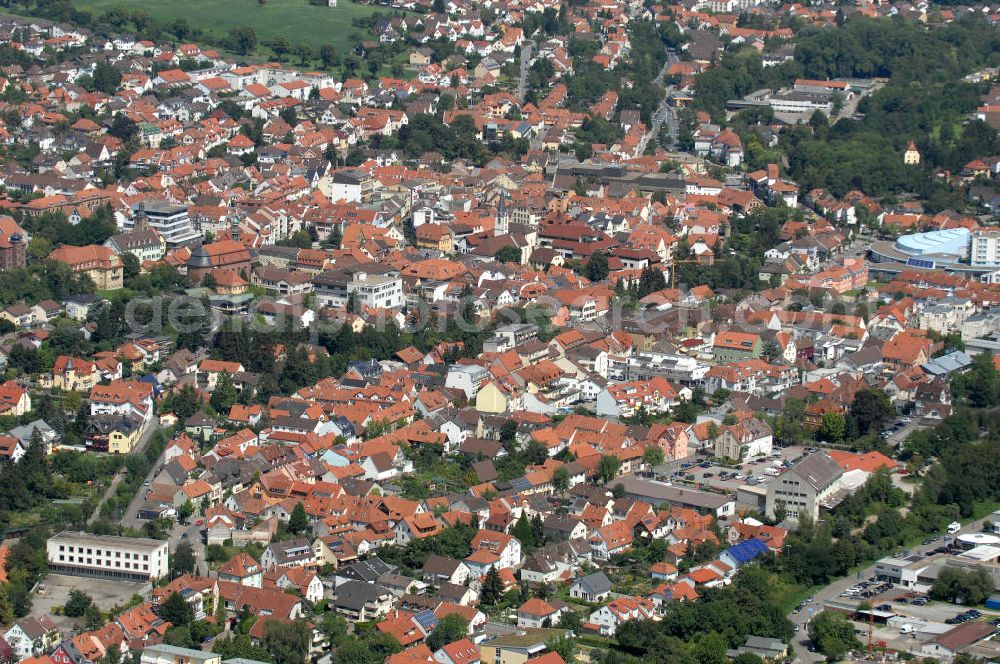 Wiesloch from above - Stadtansicht von Wiesloch in Baden-Württemberg. Die Stadt hat ca. 25.960 Einwohner. Kontakt: Stadtverwaltung Wiesloch, Marktstraße 13, 69168 Wiesloch, Tel. 06222 / 84-1