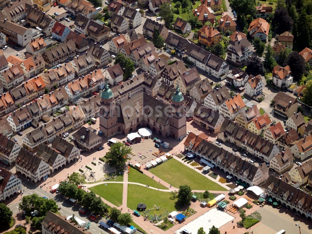 Aerial photograph Freudenstadt - At the southern corner of the square stands the Protestant church. Your floor plan is L-shaped, the pulpit is in the angle between the two wings. This angle is a church of two in Germany, which were planned due to local conditions as such. In the 19th Century were separated sexes in the church
