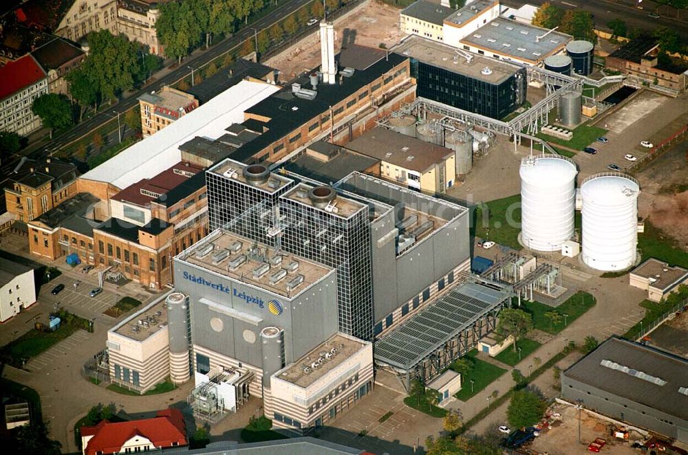 Leipzig / Sachsen from the bird's eye view: Bereits seit 1998 nahmen die Stadtwerke Leipzig mit dem Standort Heizkraftwerk Nord am freiwilligen System für Öko-Audits der EU (EMAS) teil und waren damit das erste energieerzeugende Unternehmen in Sachsen, das die ökologischen Auswirkungen der Strom- und Wärmeerzeugung nach europäischen Maßstäben untersuchte. Firma: Stadtwerke Leipzig GmbH, Postfach 10 06 14, 04006 Leipzig, Hauptsitz: Eutritzscher Straße 17 - 19, 04105 Leipzig