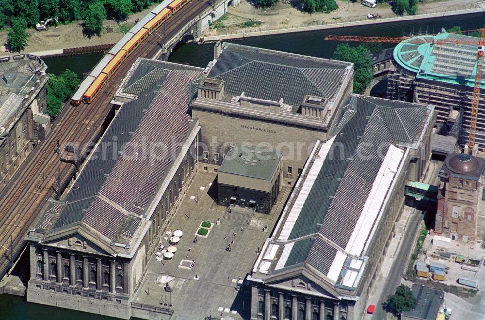 Aerial photograph Berlin - The Museum Island with the Pergamon Museum in 1999, a UNESCO World Heritage Site. The Museum Island is one of the most popular and most visited attractions in Germany