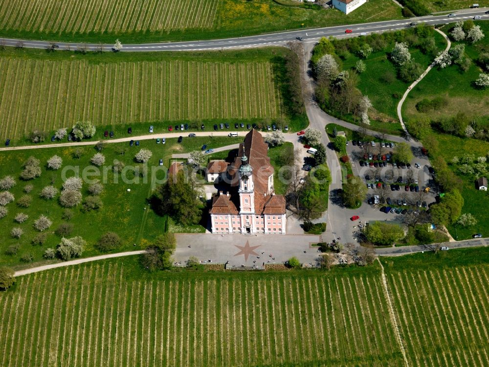 Birnau from above - The pilgrimage church dedicated to Mary Birnau is a baroque church on the north shore of Lake Constance, between the towns and Nußdorf Uhldingen Mühlhofen in Baden-Wuerttemberg. It was built in 1746-1749 by the architect Peter Thumb for the Imperial Abbey of Salem. Since 1946 she is also the parish and places Deisendorf Nußdorf