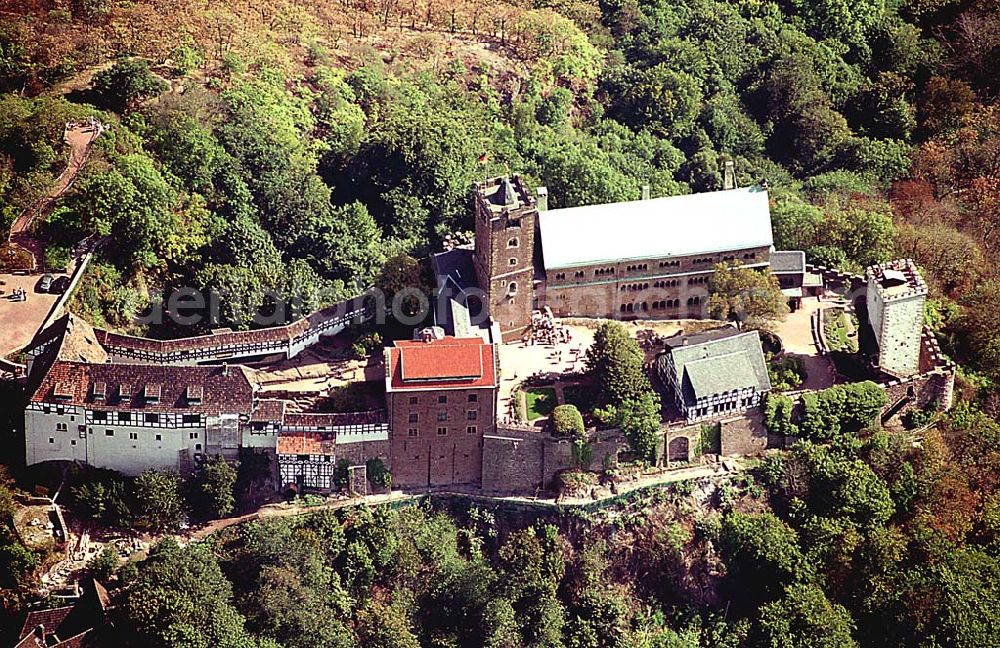 Eisenach/ Thüringen from the bird's eye view: Die Wartburg-Stiftung Eisenach Wartburg-Stiftung Eisenach, Auf der Wartburg-Stiftung Eisenach 99817 Eisenach Telefon: 0 36 91/25 00 Fax: 0 36 91/20 33 42 Email: info@wartburg-eisenach.de