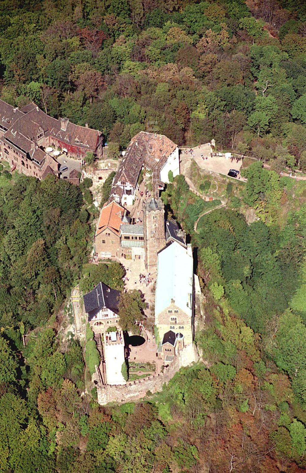 Aerial photograph Eisenach/ Thüringen - Die Wartburg-Stiftung Eisenach Wartburg-Stiftung Eisenach, Auf der Wartburg-Stiftung Eisenach 99817 Eisenach Telefon: 0 36 91/25 00 Fax: 0 36 91/20 33 42 Email: info@wartburg-eisenach.de