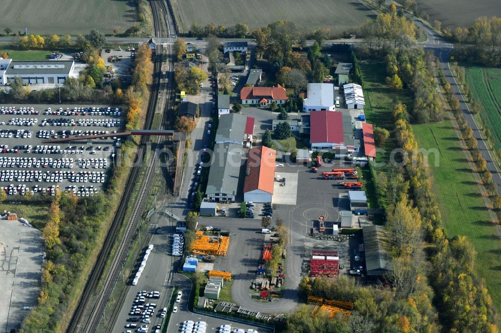 Sülzetal from the bird's eye view: Building and production halls on the premises of DKM Dodendorfer Kunststoff- and Metalltechnik GmbH Am Bahnhof in the district Dodendorf in Suelzetal in the state Saxony-Anhalt, Germany