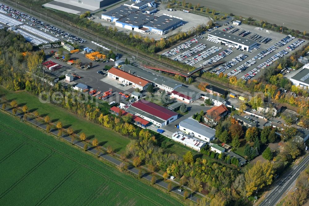 Aerial photograph Sülzetal - Building and production halls on the premises of DKM Dodendorfer Kunststoff- and Metalltechnik GmbH Am Bahnhof in the district Dodendorf in Suelzetal in the state Saxony-Anhalt, Germany