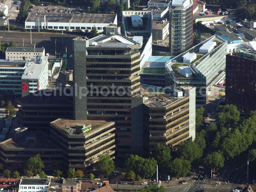 Aerial photograph Köln - 29.08.2005 Köln (NRW) Blick auf den Hauptsitz der DKV (Deutsche Krankenversicherung AG) in der Aachenerstraße in Köln. DKV Deutsche Krankenversicherung AG, Aachener Straße 300, 50933 Köln, Telefon 0 18 01 / 358 100, Telefax 01 80 / 5 78 60 00, E-Mail service@dkv.com