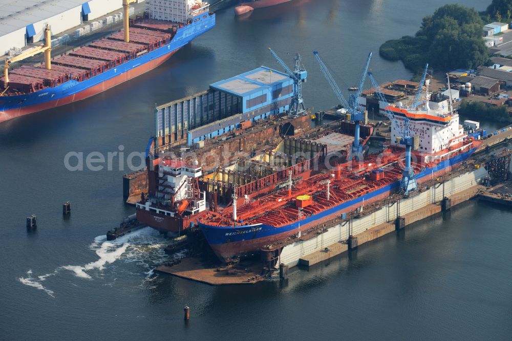 Aerial photograph Bremerhaven - Dock of the shipyard Bremerhavener Dock GmbH on the banks of the old Weser in Bremerhaven in the state Bremen, Germany