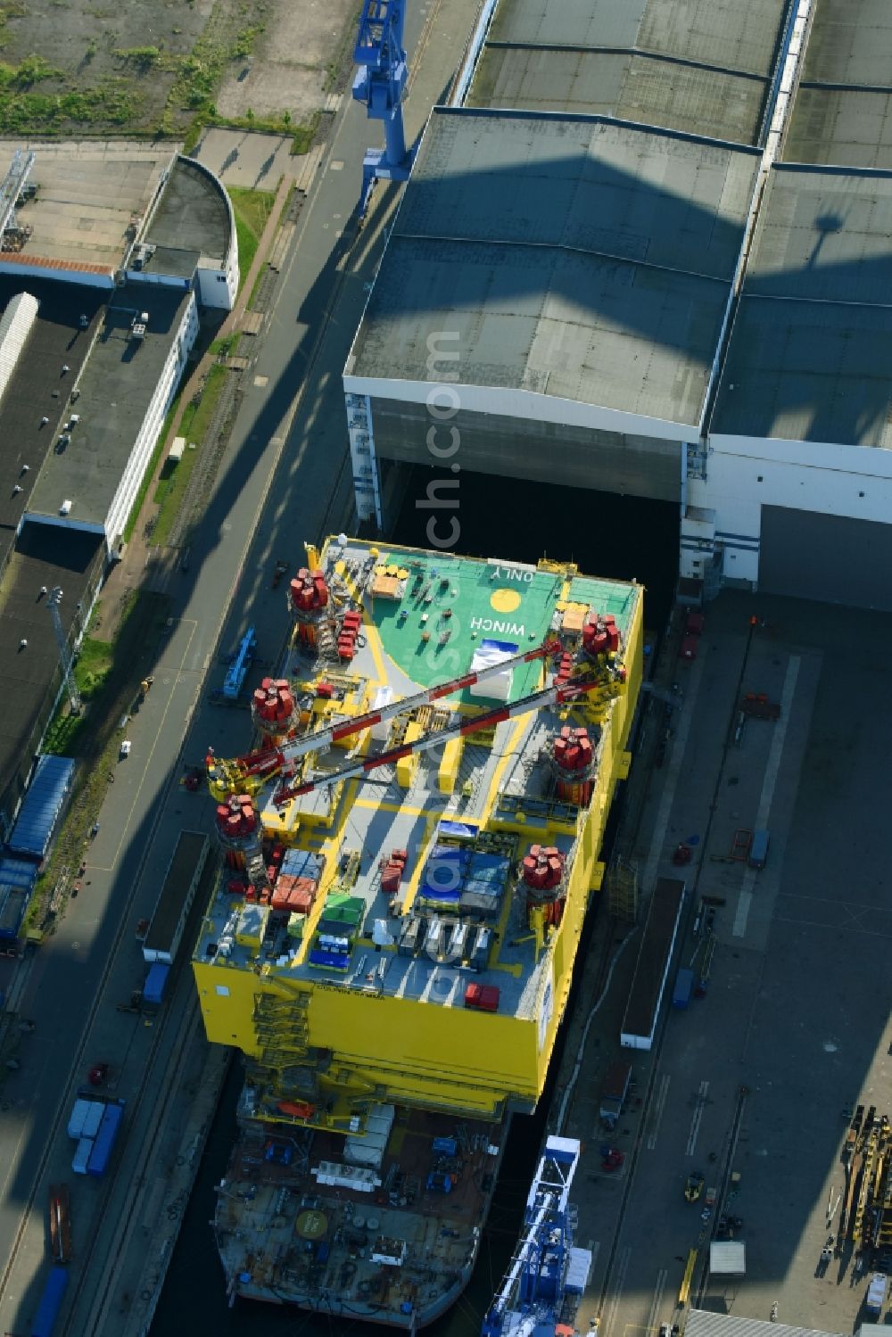 Aerial image Rostock - Shipyard - site of the NEPTUN WERFT GmbH & Co. KG on Werftallee in the district Warnemuende in Rostock in the state Mecklenburg - Western Pomerania, Germany