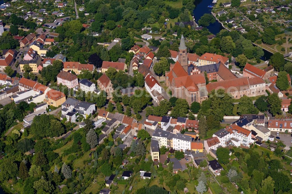 Brandenburg an der Havel from the bird's eye view: Church building of the cathedral of Dom zu Brandenburg with Dommuseum on Burghof in Brandenburg an der Havel in the state Brandenburg, Germany