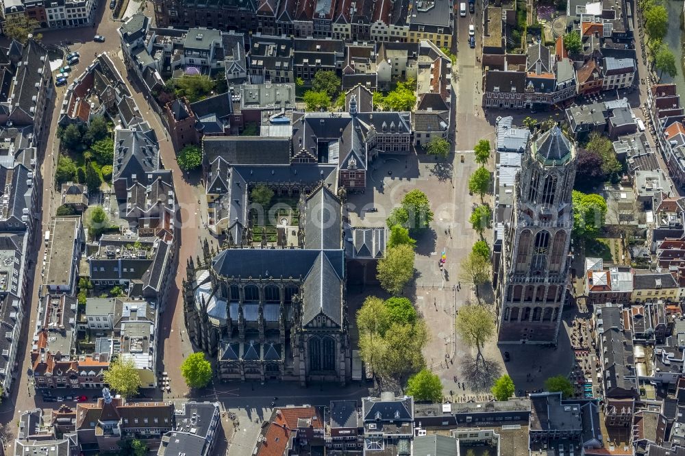 Aerial photograph Utrecht - Dom and Domkerk - Tower in the old town of Utrecth in Holland - Netherlands