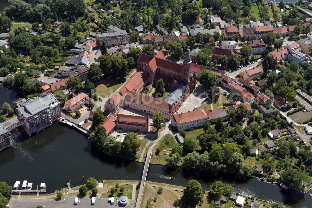 Brandenburg an der Havel from above - Cathedral of St. Peter and Paul at the Burghof in Brandenburg an der Havel in the state of Brandenburg