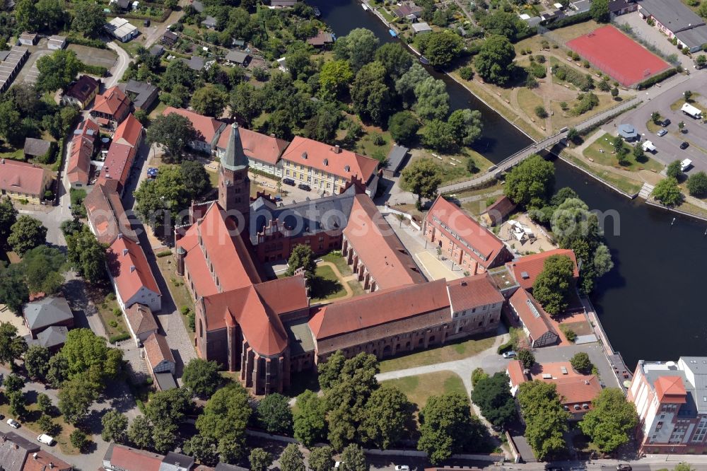 Brandenburg an der Havel from above - Cathedral of St. Peter and Paul at the Burghof in Brandenburg an der Havel in the state of Brandenburg