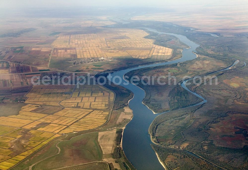 Harsova from the bird's eye view: View of a Danube landscape near Harsova in the district / Judetul Constanta in the region Dobruja in Romania