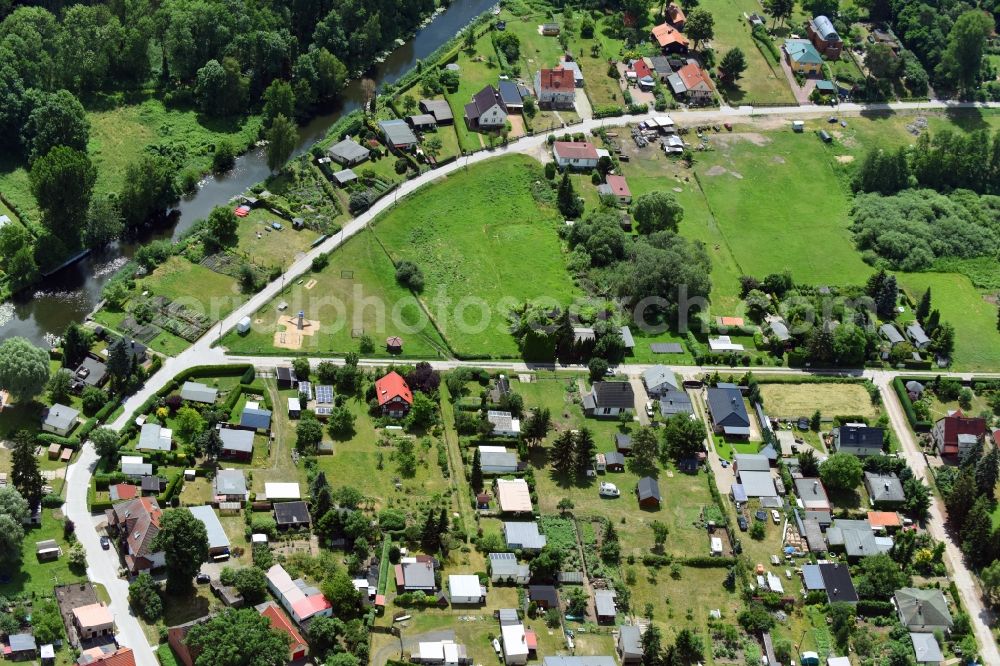 Altfriesack from the bird's eye view: Village view in Altfriesack in the state Brandenburg, Germany