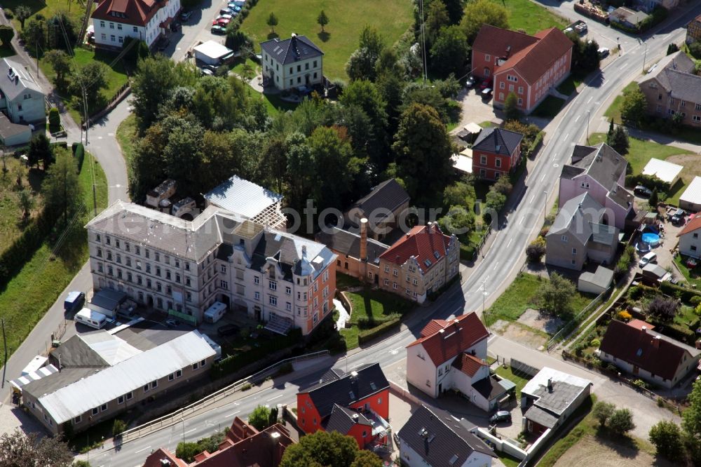 Aerial image Bretnig-Hauswalde - Village view at the Bischofswerdaer Strasse at Bretnig-Hauswalde in the state Saxony, Germany