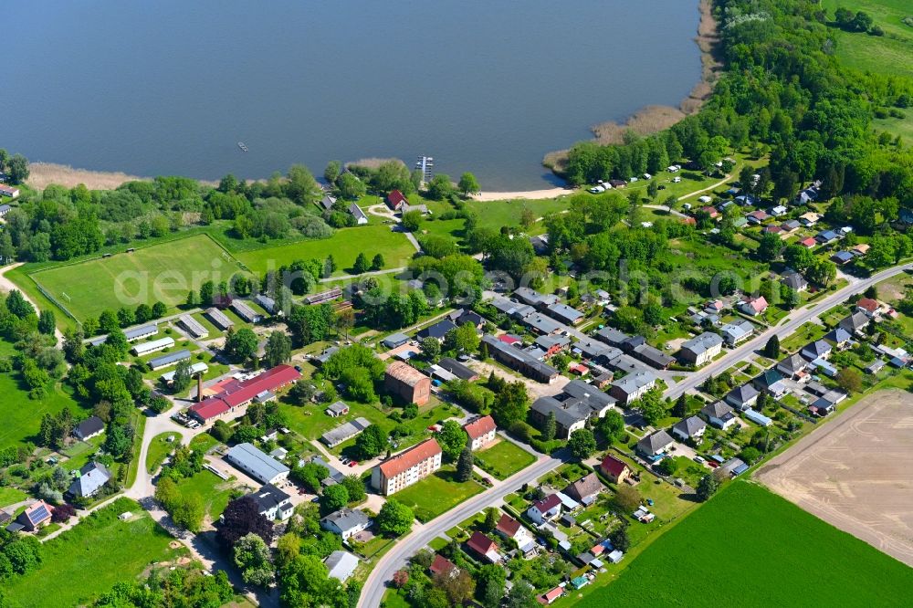 Dahmen from the bird's eye view: Village view along Dorfstrasse in Dahmen in the state Mecklenburg - Western Pomerania, Germany