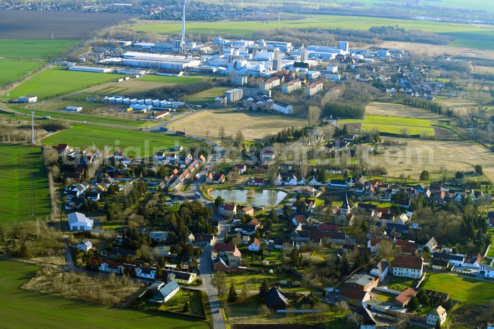 Gnetsch from above - Village view in Gnetsch in the state Saxony-Anhalt, Germany