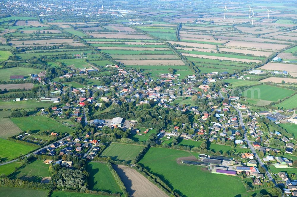 Aerial image Gnutz - Village view in Gnutz in the state Schleswig-Holstein, Germany