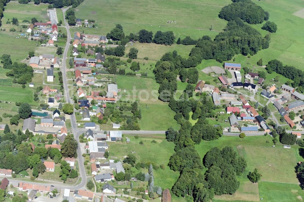 Aerial photograph Gulow-Steinberg - View of the village of Gulow-Steinberg in the state of Brandenburg