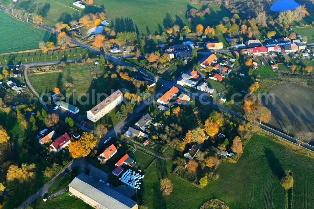 Kavelsdorf from above - Village view in Kavelsdorf in the state Mecklenburg - Western Pomerania, Germany