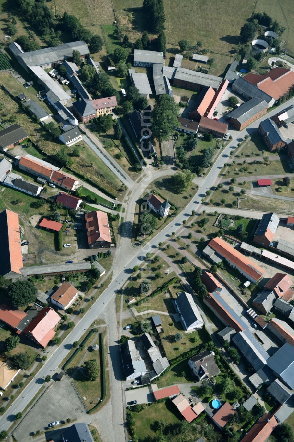 Klötze from the bird's eye view: Village view of Kloetze in the state Saxony-Anhalt