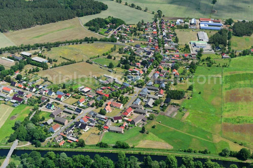 Aerial image Krewelin - Village view in Krewelin in the state Brandenburg, Germany