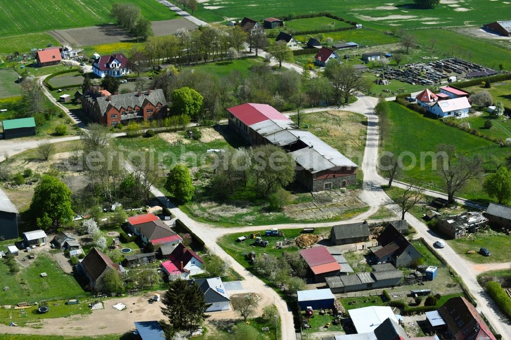 Aerial photograph Laeven - Village view in Laeven in the state Mecklenburg - Western Pomerania, Germany